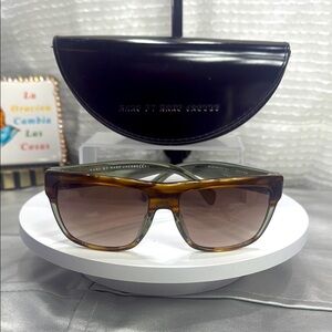 (Z6) Marc Jacobs Carey Square cat-eye sunglasses for women, with case456/S BOIHA